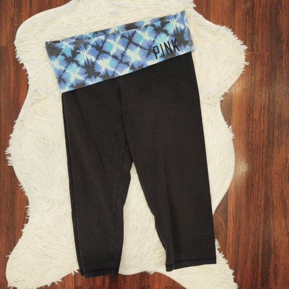 PINK Victoria's Secret Gem Bling Tie Dye Capri Yoga Leggings - Picture 1 of 2